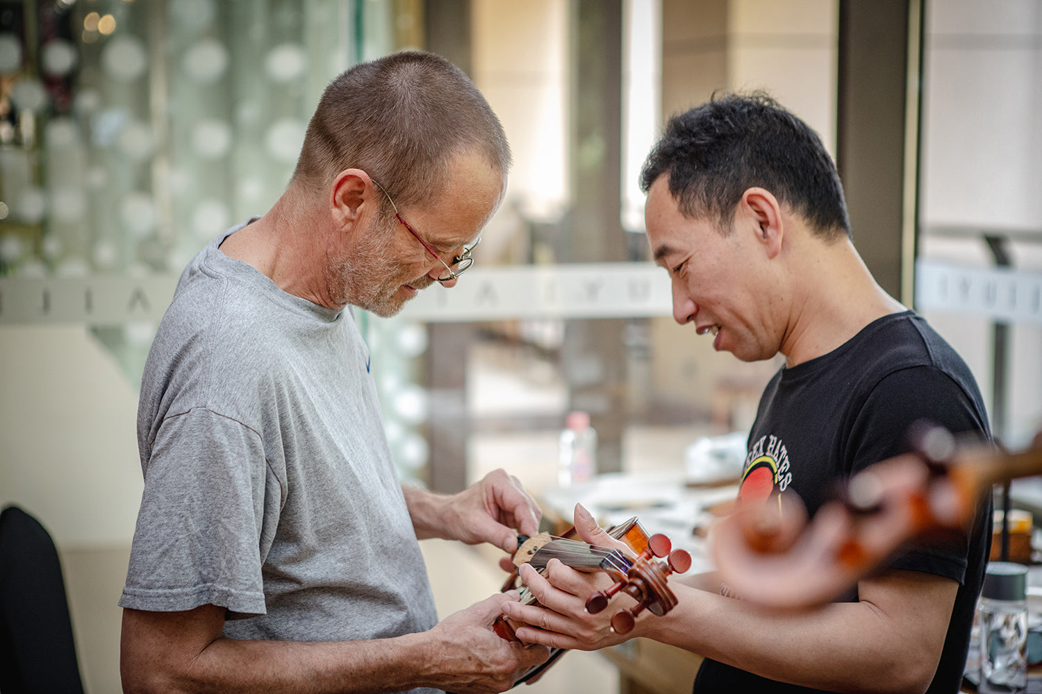 “520 Love Expression Day” – IUEStings and Guotai Art Center Celebrate Love in Chongqing Through Music