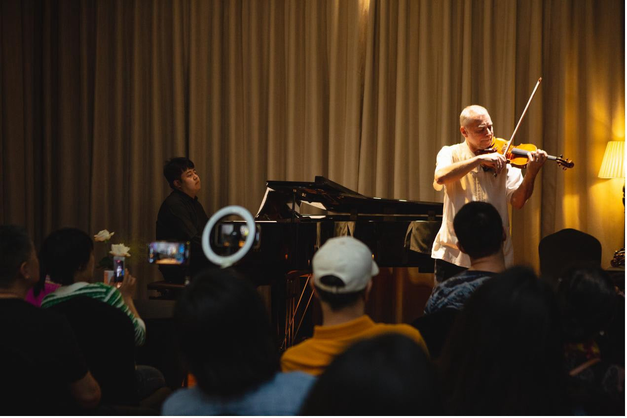 IUEStings Hosts Summer Master Violin Exhibition: 16th-Century Amati Violin Makes Its China Debut