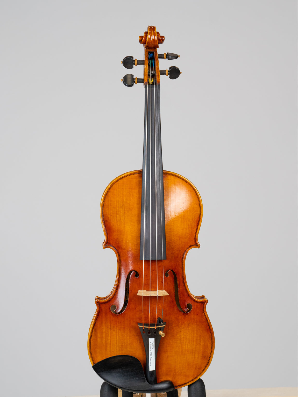 A Schudtz 2022 Cremona. IUEStrings Luthier Series (VN02)