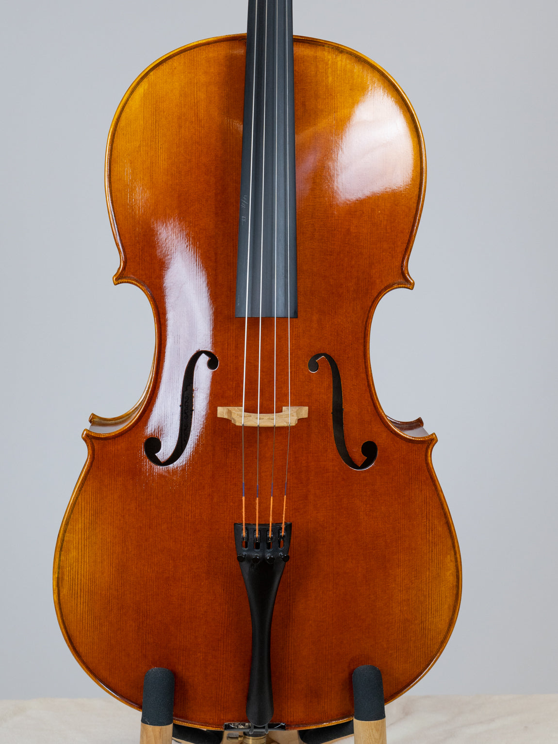 IUE Strings Studio Series Advanced Cello Outfit