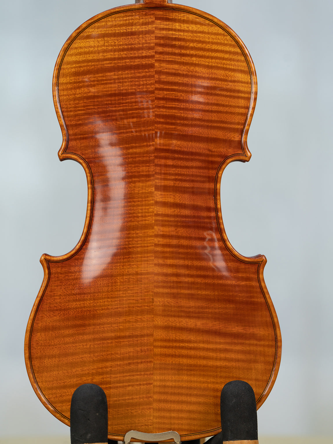 IUEStrings Studio Series Professional Violin Outfit