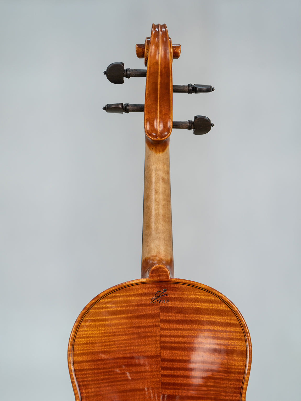 IUEStrings Studio Series Advanced Violin Outfit
