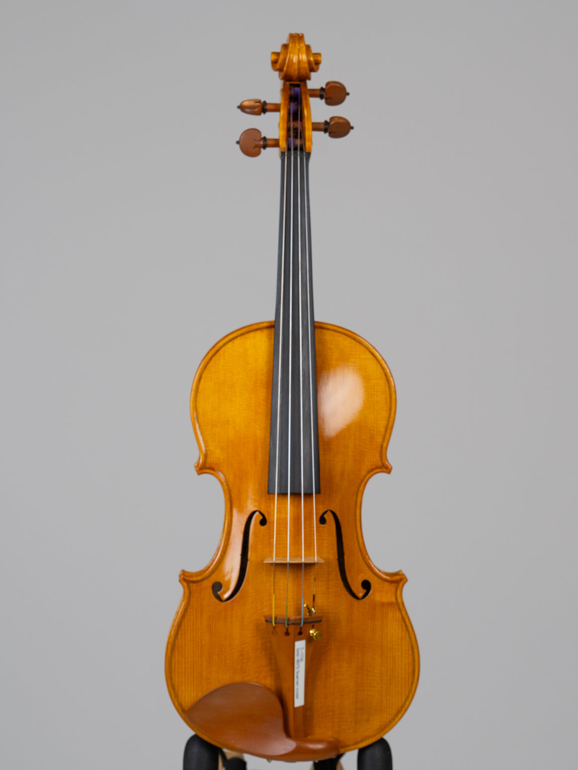 Gotz-B072 Guarneri model.   IUEStrings Luthier Series(VN05)