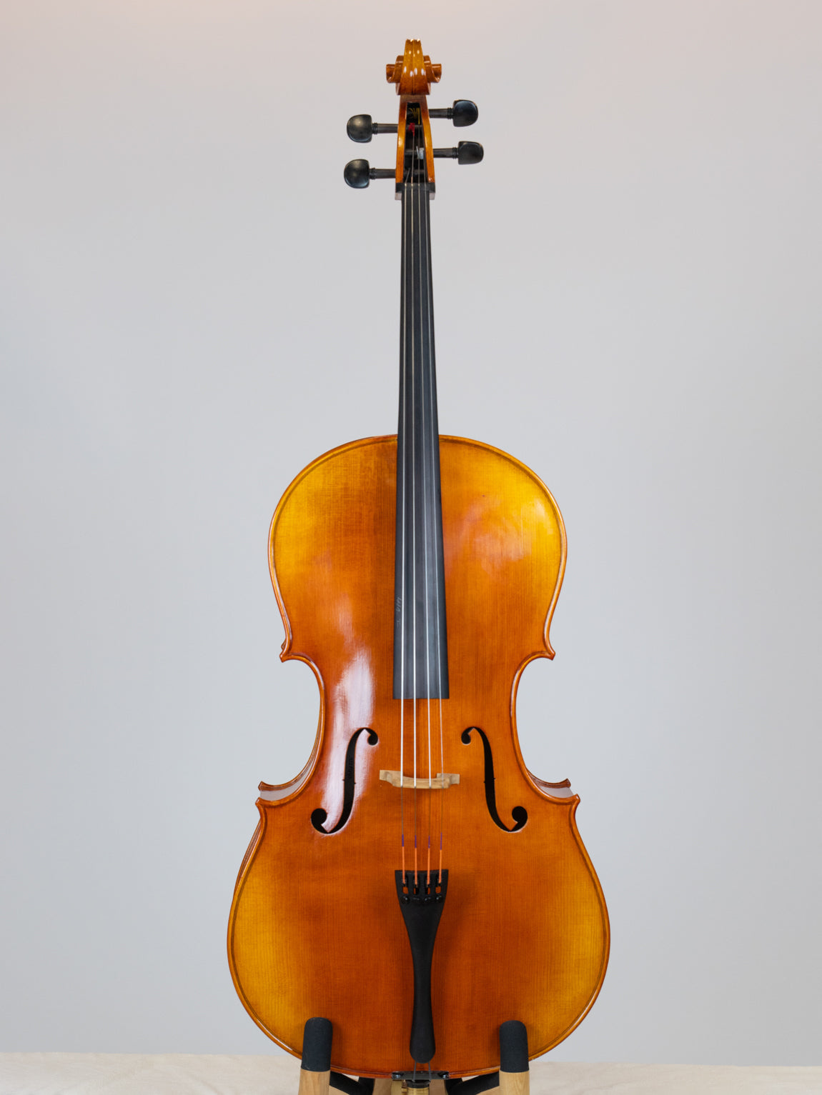IUE Strings Studio Series Cello 4/4 Outfit
