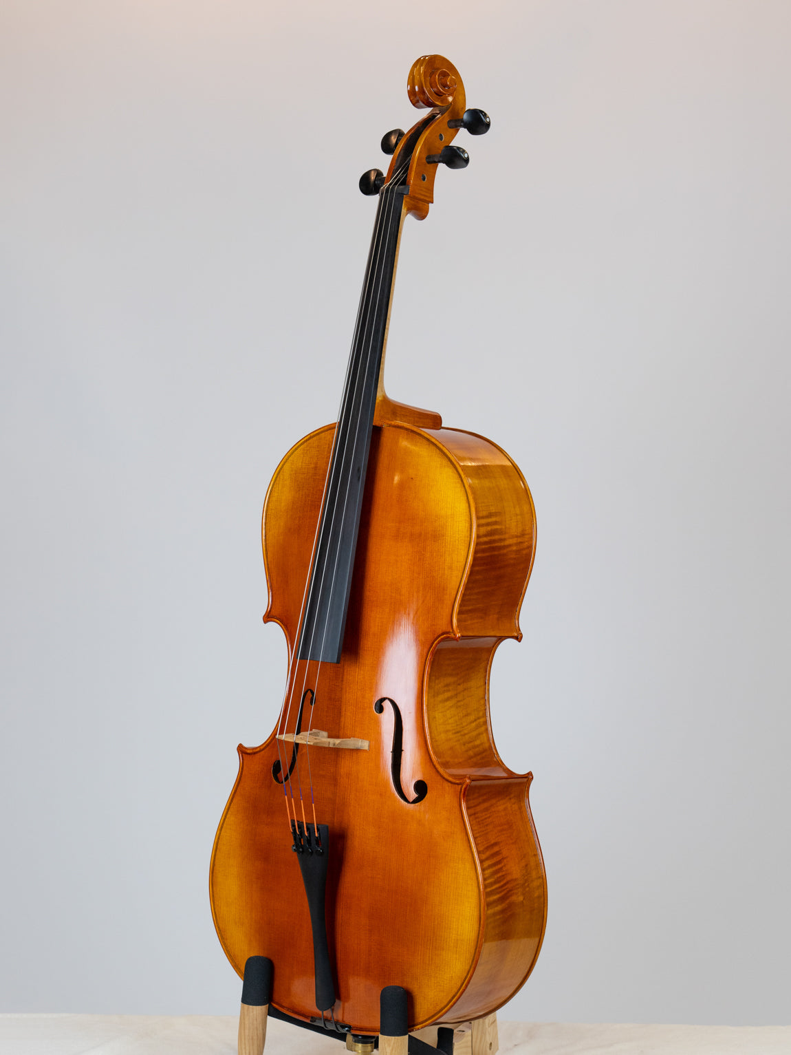 IUE Strings Studio Series Cello 4/4 Outfit